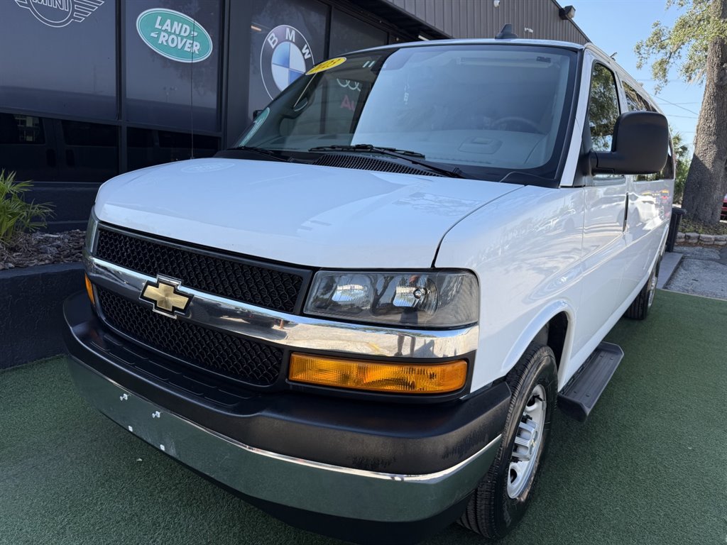 chevrolet express passenger 2023 1GAZGPFP7P1259064 image chevrolet express passenger 2023 1GAZGPFP7P1259064 image